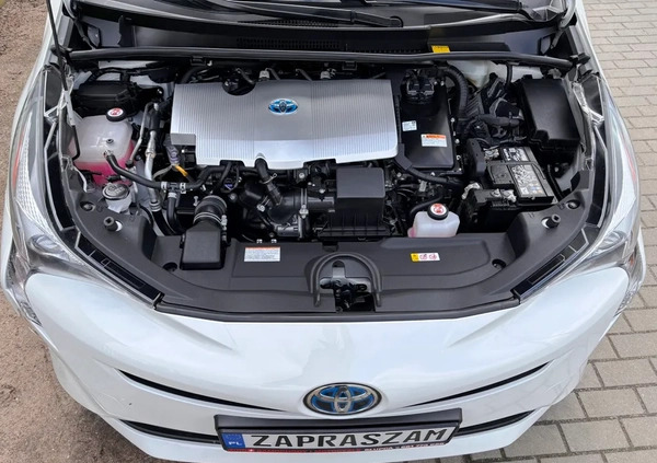 Toyota Prius cena 89900 przebieg: 6340, rok produkcji 2017 z Ząbki małe 326